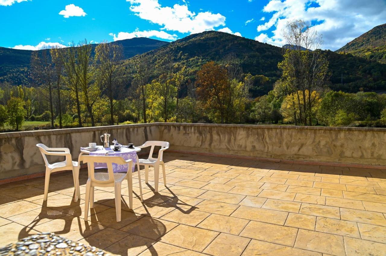 Casa Guineu Lägenhet Esterri d'Àneu Exteriör bild